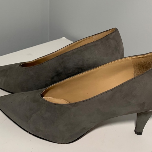 MK Women’s Mid Pump Leather - Picture 3 of 5